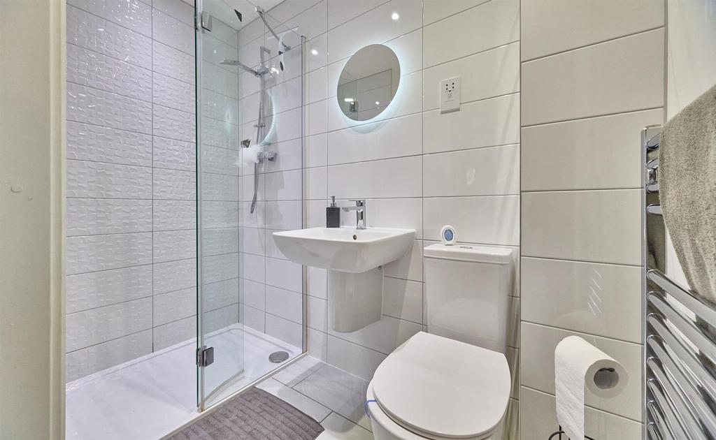 Ensuite Shower Room
