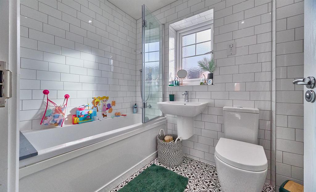 Bathroom to front