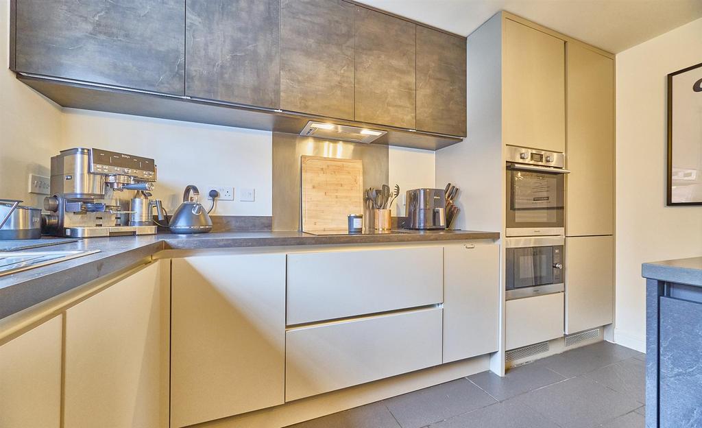 Open Plan Living/Dining/Kitchen