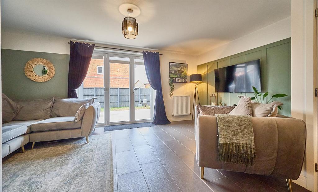 Open Plan Living/Dining/Kitchen