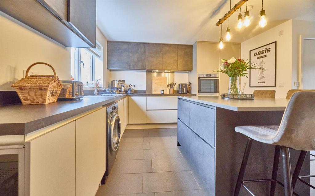 Open Plan Living/Dining/Kitchen