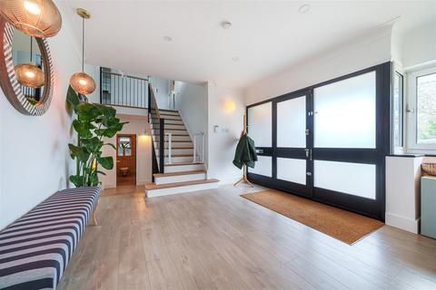 4 bedroom detached house for sale, Barnet Lane, Totteridge