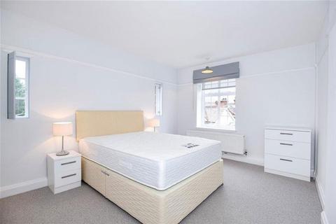1 bedroom flat for sale, Heathfield Terrace, London W4