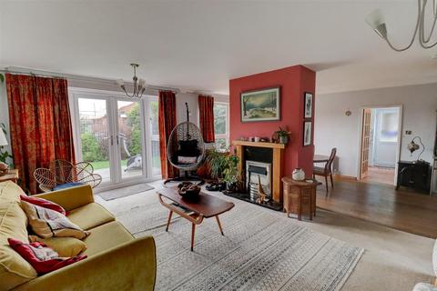 undefined, Beechfield Close, Leicester LE8