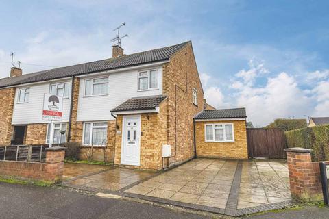 4 bedroom end of terrace house for sale, Wild Green South, Langley SL3