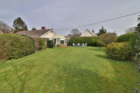 3 bedroom detached bungalow to rent, Wattisham Road, Bildeston, IP7