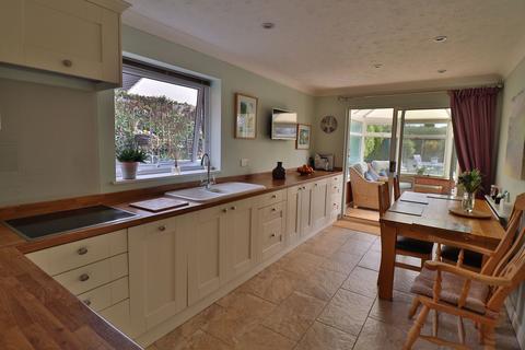 3 bedroom detached bungalow to rent, Wattisham Road, Bildeston, IP7
