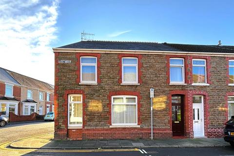3 bedroom end of terrace house for sale, Leslie Street, Port Talbot