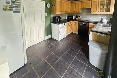 undefined, Harlaxton Close, Lincoln LN6