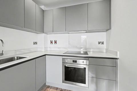 1 bedroom flat to rent, Papermill House, Oxford Road, UB8
