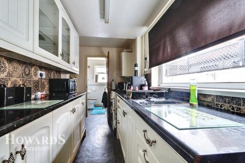 3 bedroom end of terrace house for sale, Raglan Street, Lowestoft
