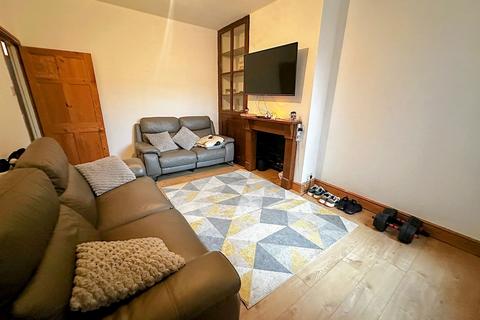 2 bedroom terraced house for sale, Euston Road, Northampton NN4