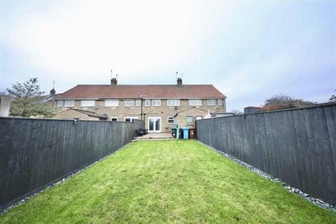 undefined, Mallard Road, Hull