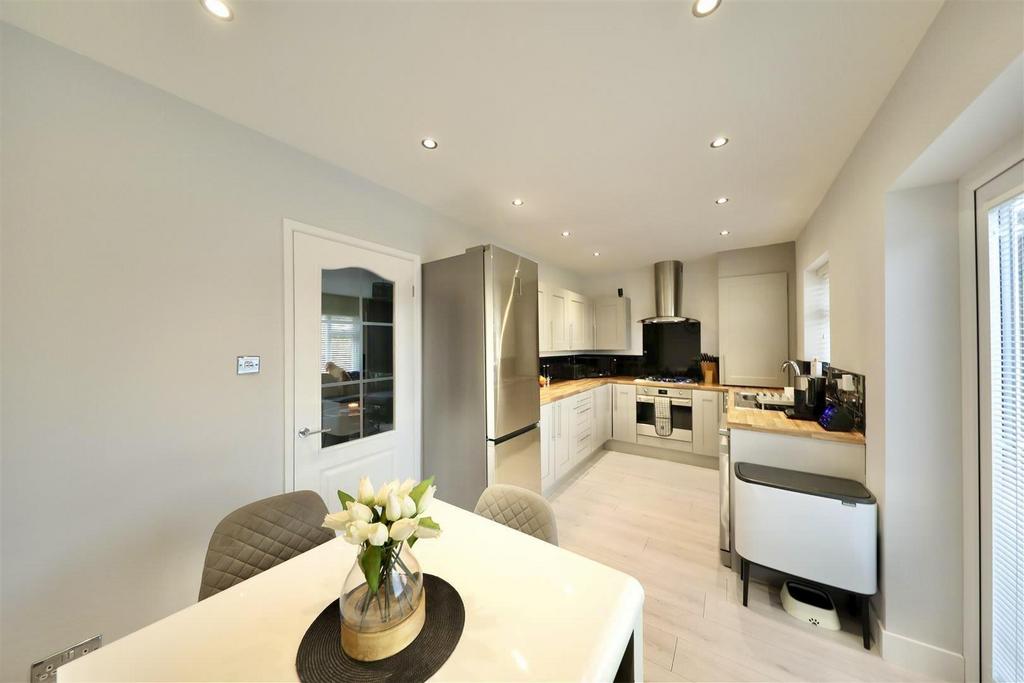 Kitchen diner