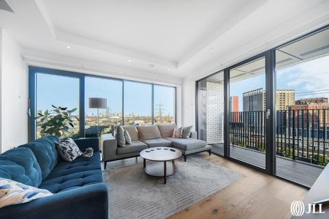 undefined, Corson House, City Island Way E14