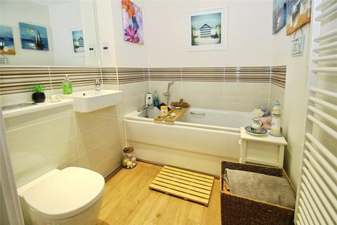3 bedroom terraced house for sale, Brunel Way, Hampshire PO9