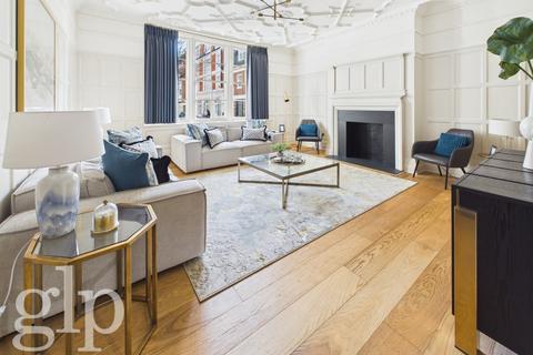 Park Street, London, Mayfair W1K