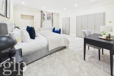 2 bedroom apartment to rent, Park Street, London, Mayfair W1K