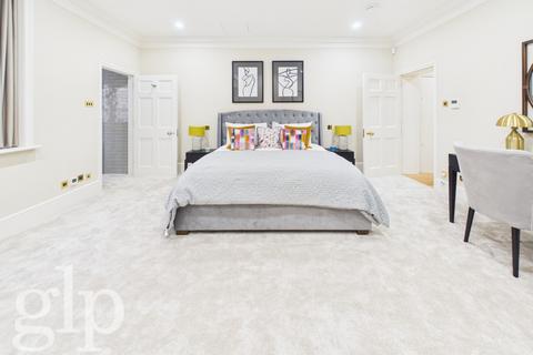 2 bedroom apartment to rent, Park Street, London, Mayfair W1K