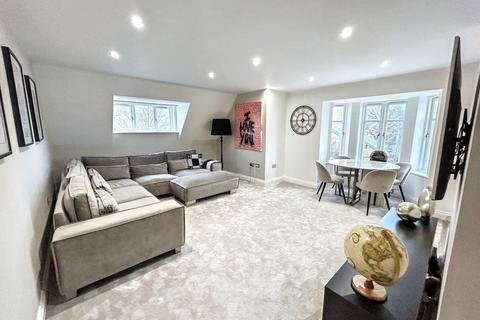 2 bedroom apartment for sale, Forest Avenue, Forest Hall, Newcastle upon Tyne, Tyne and Wear, NE12 9BT