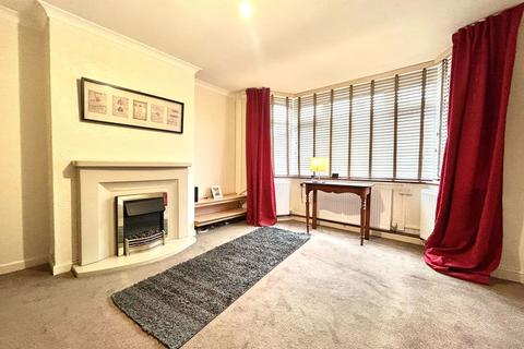 3 bedroom semi-detached house for sale, Beechfield Grove, Bilston WV14
