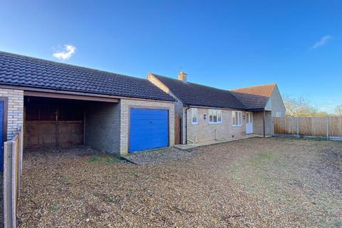 4 bedroom detached bungalow for sale, Barns Close, Over, Cambridge