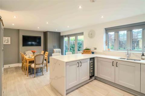 undefined, New Barrels Pitch, Chipping Campden, Gloucestershire, GL55