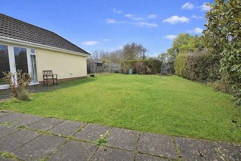 3 bedroom detached bungalow for sale, Crossmead Avenue, New Milton, Hampshire. BH25 6NF
