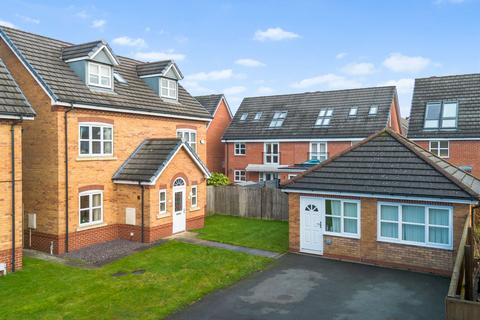 5 bedroom property for sale, Montgomery Close, Great Sankey, WA5