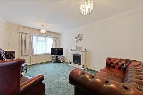 2 bedroom end of terrace house for sale, Victoria Road, Ruislip, HA4