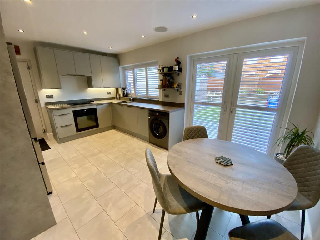 Bramleys Estate Agents - Wellhouse Close - Mirfiel
