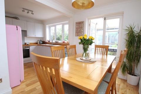 3 bedroom end of terrace house for sale, Sandpiper Close, Creekmoor, POOLE, BH17
