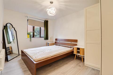 2 bedroom flat to rent, The Maltings, St Albans, AL1