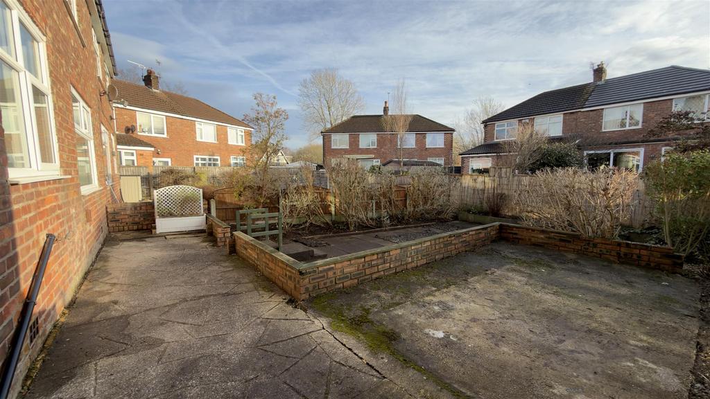 Garden 02.jpg