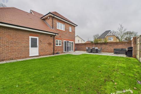4 bedroom detached house for sale, Hendrix Drive, Aston Clinton