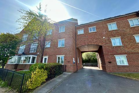 2 bedroom flat to rent, Wellington Walk, Stockton, TS18