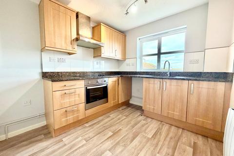 1 bedroom flat to rent, Westmarsh Drive, Palm Bay, Margate, Kent, CT9