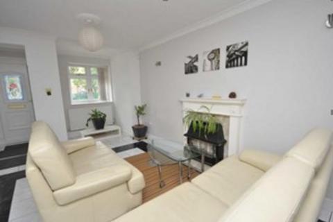 4 bedroom house to rent, Heathfield Drive, Surrey CR4