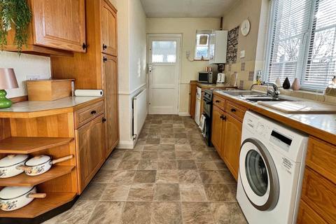 undefined, Netherlands Avenue, Bradford BD12