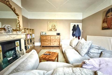 2 bedroom terraced house for sale, Syke Lane, Earlsheaton, Dewsbury