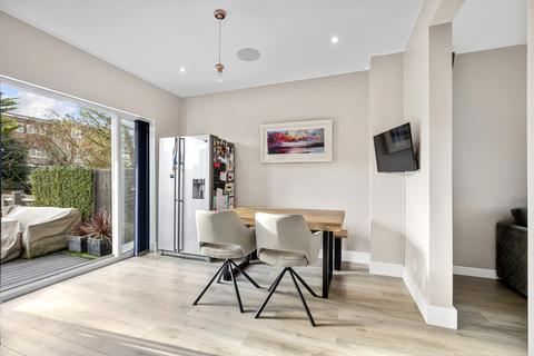 3 bedroom end of terrace house for sale, Gladstone Road, Surbiton KT6