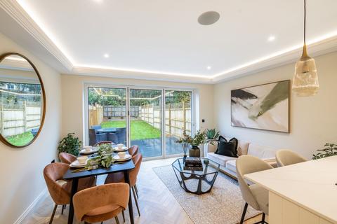 undefined, Hollymeoak Road, Coulsdon, CR5