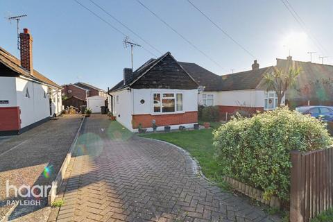 Helena Road, Rayleigh