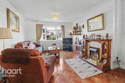 2 bedroom semi-detached bungalow for sale, Helena Road, Rayleigh
