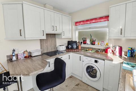 2 bedroom semi-detached bungalow for sale, Helena Road, Rayleigh