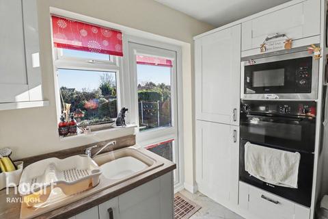 2 bedroom semi-detached bungalow for sale, Helena Road, Rayleigh