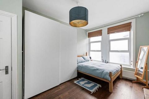 2 bedroom flat for sale, Turnpike Lane, Turnpike Lane, London, N8