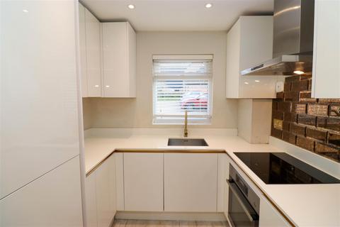 undefined, House Plat Court, Fleet GU52