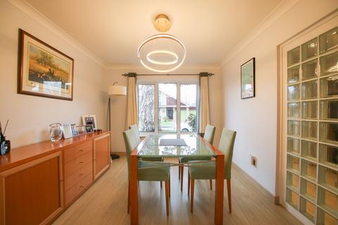 undefined, Starmead Drive, Wokingham, RG40