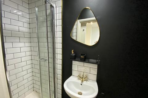undefined, Buckingham Road Room 4 London E18 2NH